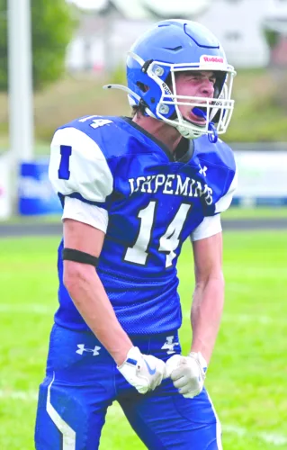 Both young and experienced: With just 2 seniors gone, Hematites football ready to contend again for playoffs